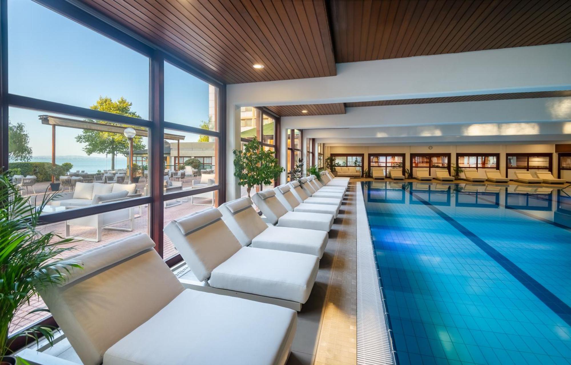 Club Hotel 4*